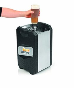 Beer Buddy Version 2020 Bottoms Up Beer Zapfanlage mobil, da ohne Strom. Für alle 5 Liter Partyfässer. Starterpaket inklusive Mehrwegbecher, Co2 Kapseln und Magneten. - 1